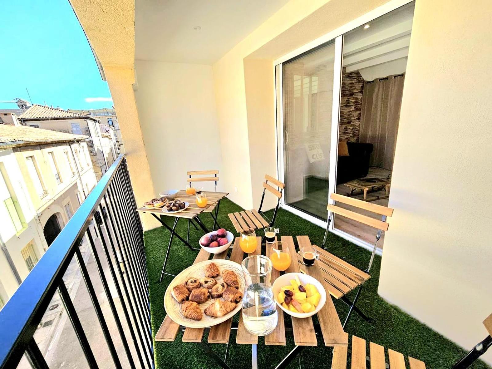 L'Escapade Forestiere - Coeur De Ville Avec Terrasse Nîmes Exterior foto